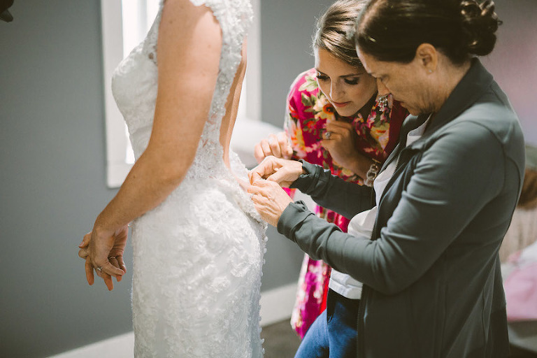 Hotmetalstudio rustic acres wedding photography-202