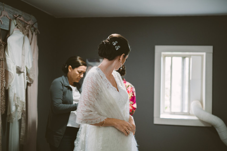Hotmetalstudio rustic acres wedding photography-209