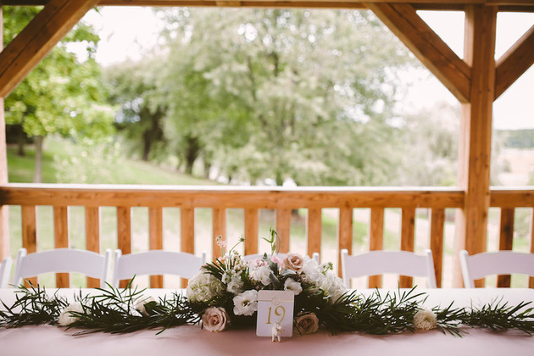 Hotmetalstudio rustic acres wedding photography-235