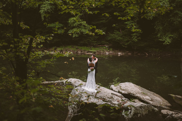 Hotmetalstudio rustic acres wedding photography-325